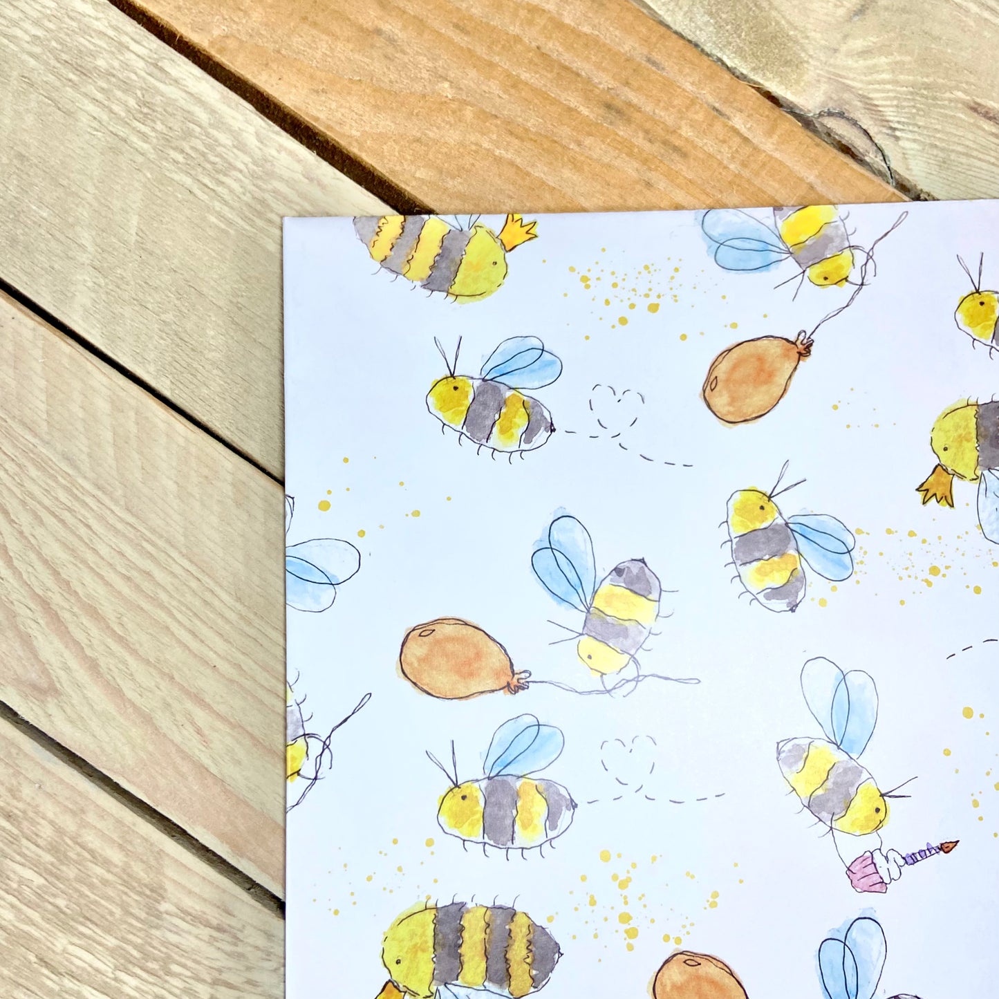 Bee Wrapping Paper